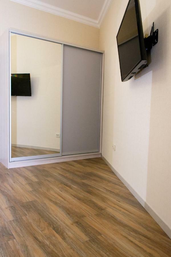 Apartment Barvy Lvova On Kostyushka St Dış mekan fotoğraf