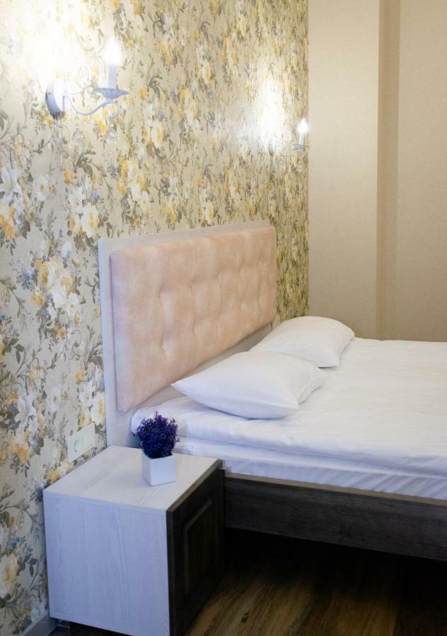 Apartment Barvy Lvova On Kostyushka St Dış mekan fotoğraf