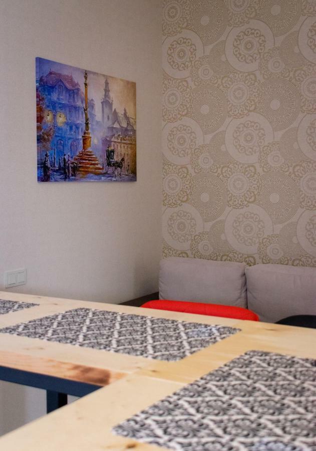 Apartment Barvy Lvova On Kostyushka St Dış mekan fotoğraf
