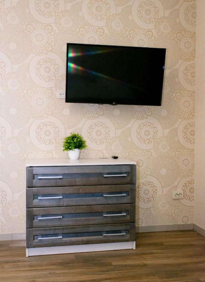 Apartment Barvy Lvova On Kostyushka St Dış mekan fotoğraf