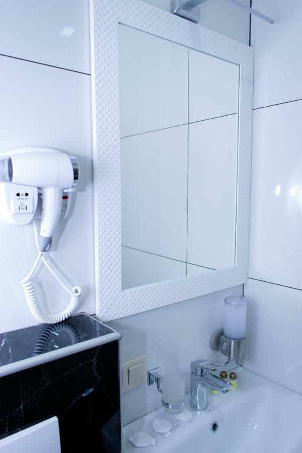 Apartment Barvy Lvova On Kostyushka St Dış mekan fotoğraf