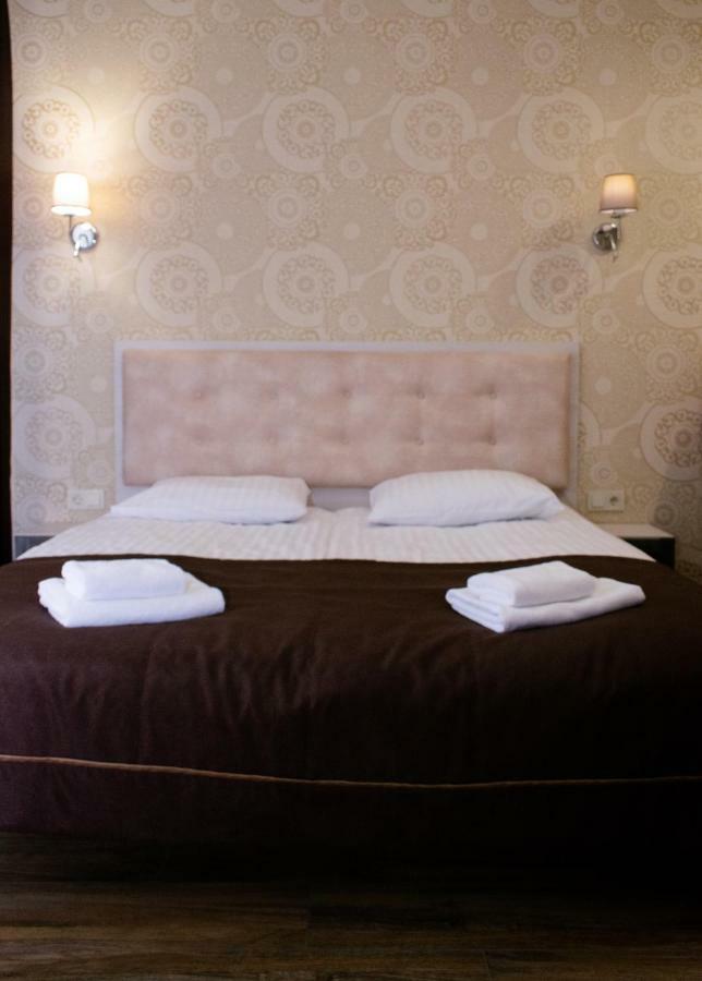 Apartment Barvy Lvova On Kostyushka St Dış mekan fotoğraf